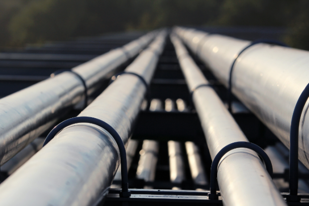 Paulo Roberto Gomes Fernandes destaca que pressão popular e disputas judiciais ampliaram o debate sobre o futuro do oleoduto sob o Lago Michigan.