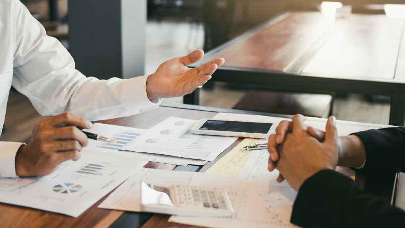 Debate sobre escala 6x1 amplia discussões sobre jornada de trabalho e relações trabalhistas no Brasil