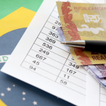 Espírito Santo acompanha avanço da economia brasileira: o que os novos indicadores significam para empregos e investimentos no estado?