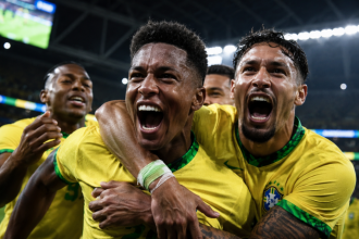 Brasil vence o Japão de virada e garante vaga nas oitavas de final da Copa do Mundo de 2026