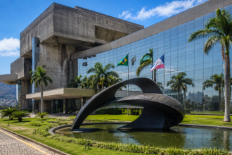 Reajuste de 4% aos servidores do Espírito Santo chega à folha de pagamento em julho