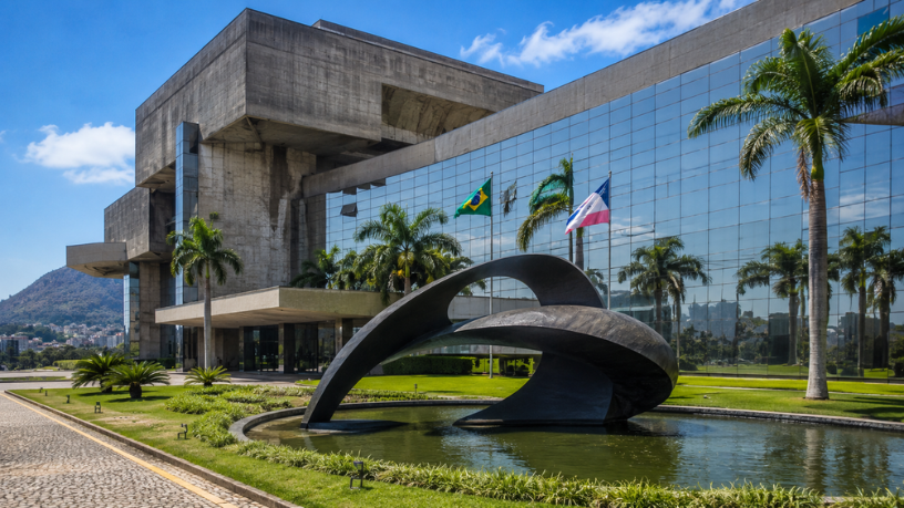 Reajuste de 4% aos servidores do Espírito Santo chega à folha de pagamento em julho